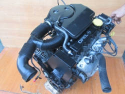 Фото двигателя Opel Vectra B универсал II 1.6 i