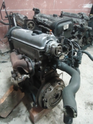 Фото двигателя Volkswagen Golf Variant III 1.4