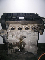 Фото двигателя Peugeot 807 2.0