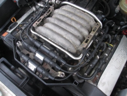 Фото двигателя Audi Coupe II 2.8