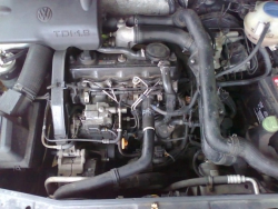 Фото двигателя Volkswagen Golf Cabriolet III 1.9 TDI