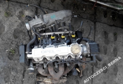 Фото двигателя Opel Astra F универсал 1.6 Si