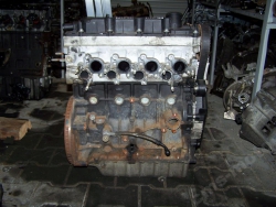 Фото двигателя Citroen Berlingo фургон 2.0 HDI 90
