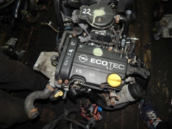 Фото двигателя Opel Corsa C III 1.0