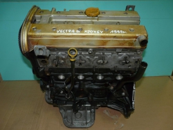 Фото двигателя Opel Vectra B универсал II 2.0 i 16V
