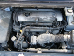 Фото двигателя Peugeot 307 SW 2.0 16V