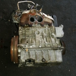 Фото двигателя Skoda Octavia универсал 1.6
