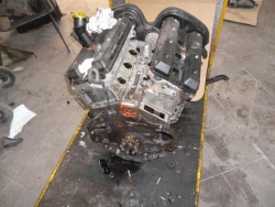 Фото двигателя Opel Vectra B седан II i 500 2.5