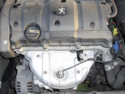 Фото двигателя Citroen C3 1.6 16V