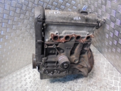 Фото двигателя Volkswagen Golf III 1.6