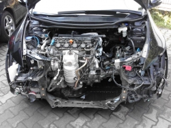 Фото двигателя Honda Civic хэтчбек VIII 1.8 i-VTEC