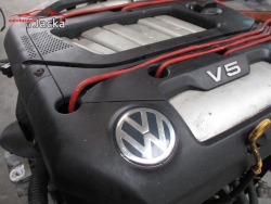 Фото двигателя Volkswagen Bora седан 2.3 V5 4motion