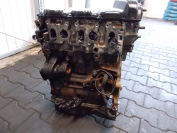 Фото двигателя Volkswagen Passat Variant V 2.3 VR5
