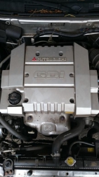 Фото двигателя Mitsubishi Space Wagon II 1.8