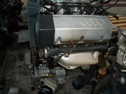 Фото двигателя Audi A6 2.6
