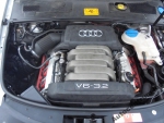 Фото двигателя Audi A4 III 3.2 FSI quattro