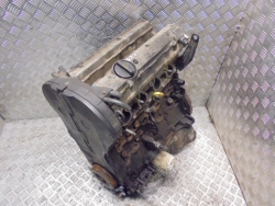 Фото двигателя Peugeot 406 седан 2.0 16V