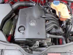 Фото двигателя Volkswagen Passat Variant V 1.6