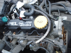 Фото двигателя Opel Astra F кабрио 1.6 i