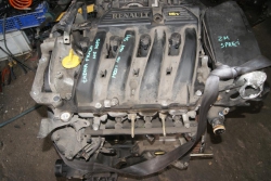 Фото двигателя Renault Megane хэтчбек 1.6 LPG