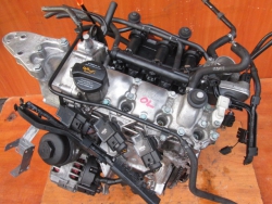 Фото двигателя Volkswagen Polo хэтчбек IV 1.2