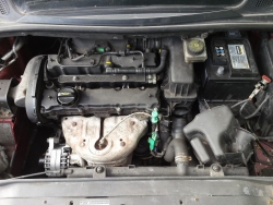 Фото двигателя Peugeot 1007 1.4 16V