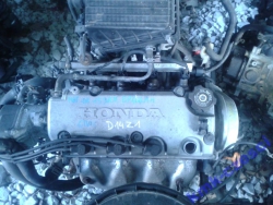 Фото двигателя Honda Civic хэтчбек VI 1.4 i
