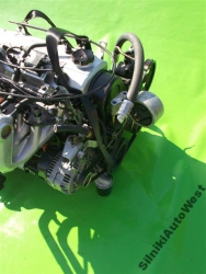 Фото двигателя Mitsubishi Lancer хэтчбек VI 1.6 4WD