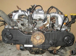 Фото двигателя Subaru Legacy седан III 2.0