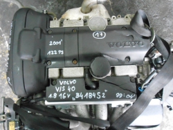 Фото двигателя Volvo S40 1.8