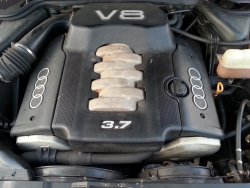 Фото двигателя Audi A8 3.7 quattro