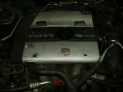 Фото двигателя Volvo V40 универсал 1.8