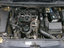 Фото двигателя Peugeot 307 хэтчбек 2.0 HDi 110