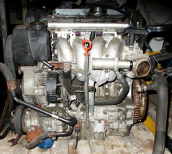 Фото двигателя Renault Laguna Grandtour 2.0 16V