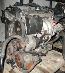 Фото двигателя Renault Laguna хэтчбек 2.0 16V