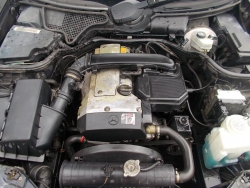 Фото двигателя Mercedes E универсал II E 230 T