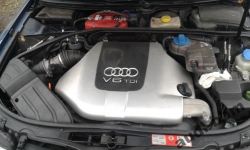 Фото двигателя Audi A6 Avant II 2.5 TDI