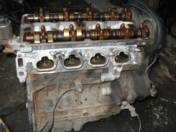 Фото двигателя Opel Astra G купе II 1.8 16V