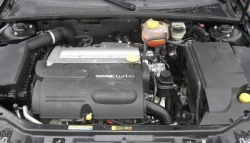 Фото двигателя Nissan Navara 2.0