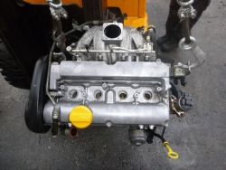 Фото двигателя Opel Vectra B универсал II 1.8 i 16V