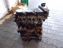 Фото двигателя Volkswagen Golf IV 2.3 V5 4motion