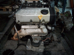 Фото двигателя Audi A6 Avant 2.6 quattro
