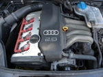 Фото двигателя Audi A4 Avant III 2.0