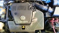 Фото двигателя Volkswagen Golf IV 1.6